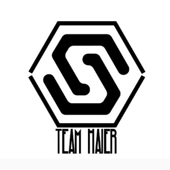 Meet your Posher, Alex - Picture 1 of 1